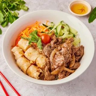 Bò bún bœuf nems